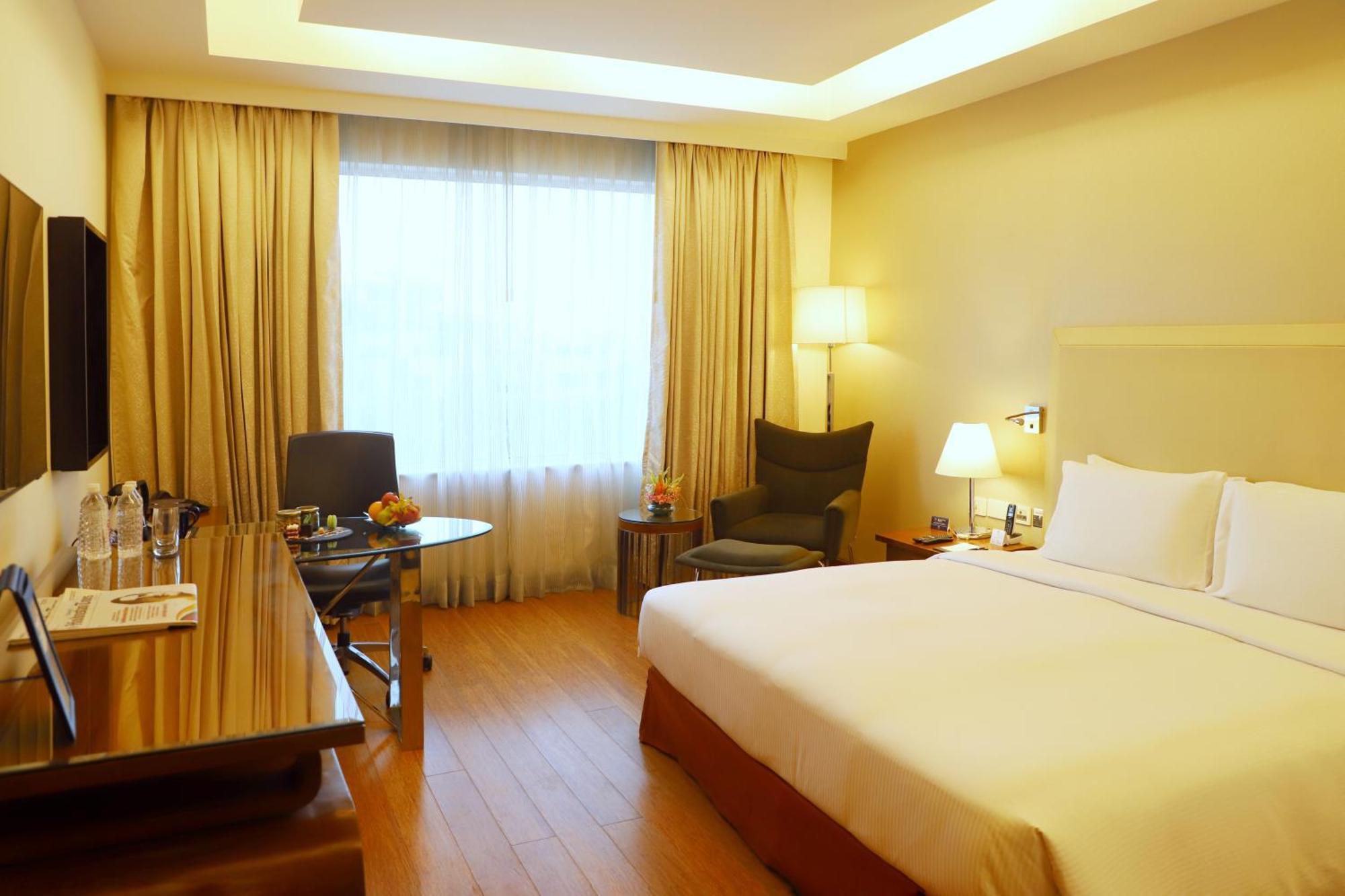 מלון Doubletree By Hilton Gurgaon New Delhi Ncr מראה חיצוני תמונה